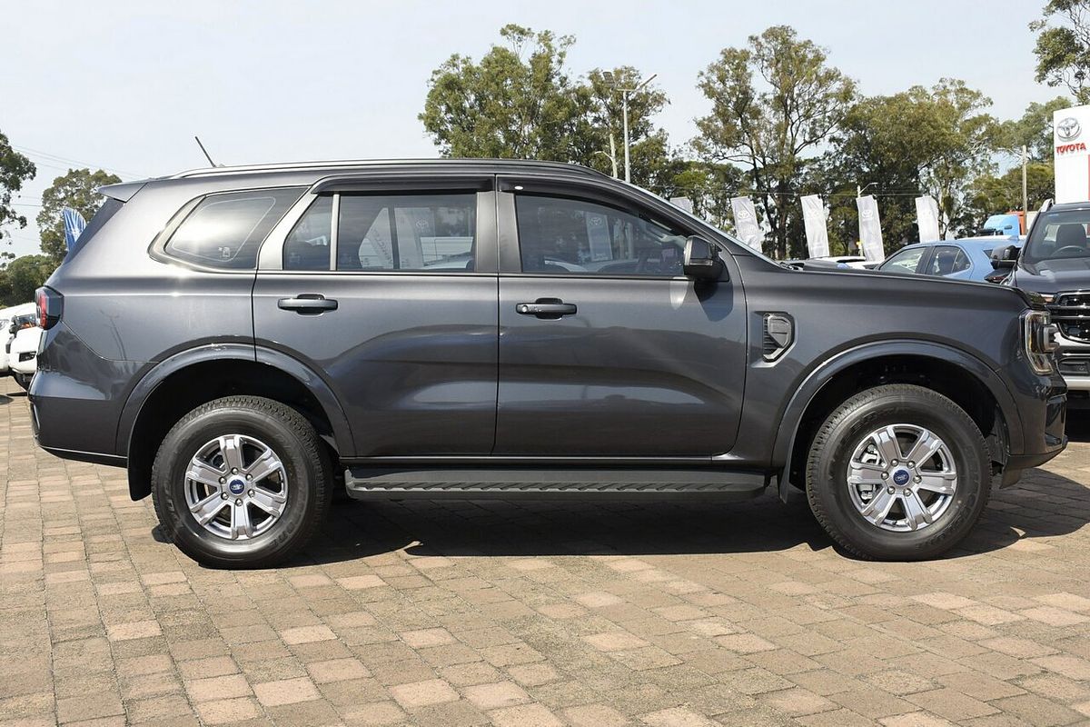 2024 Ford Everest Ambiente 2.0L
