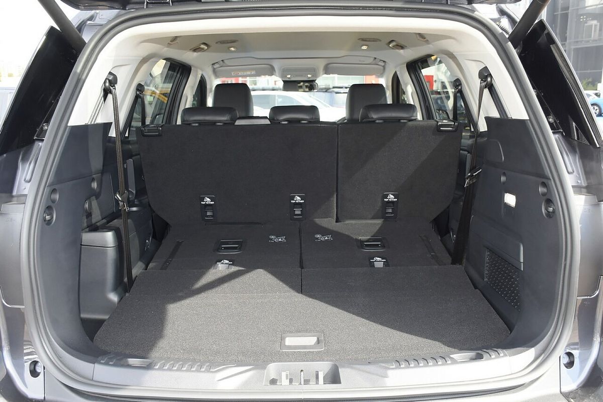 2024 Ford Everest Sport