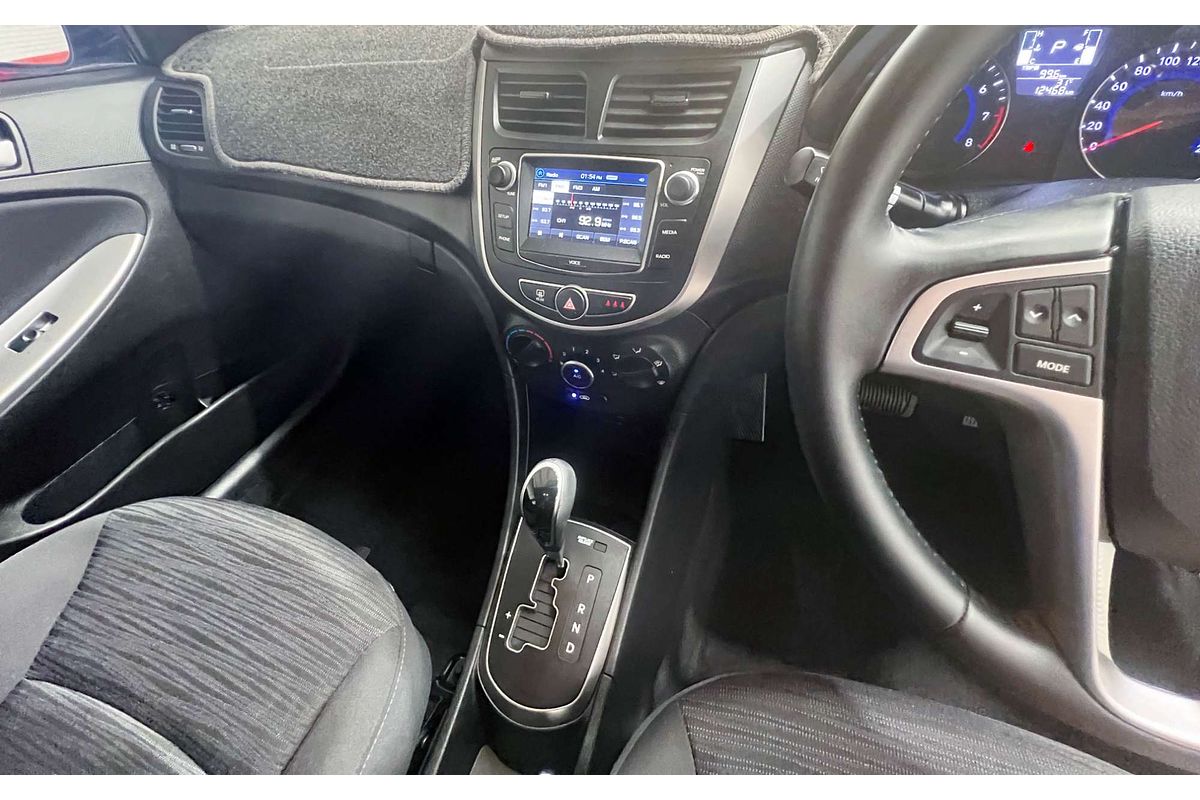 2017 Hyundai Accent Sport RB6