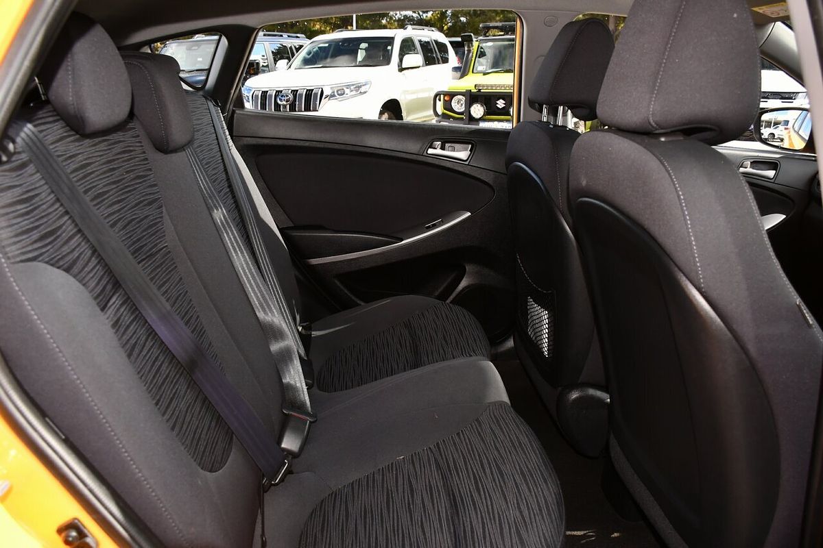 2015 Hyundai Accent Active RB3