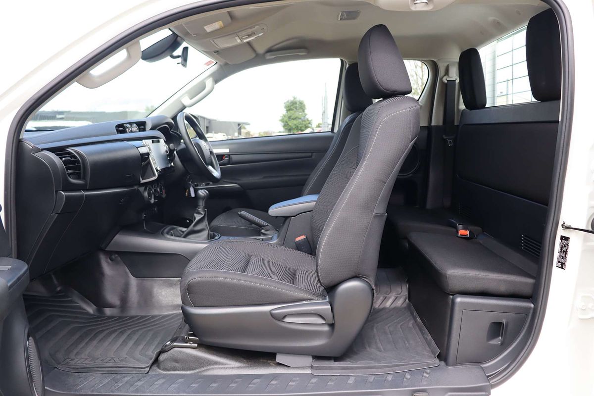 2023 Toyota Hilux SR GUN126R 4X4