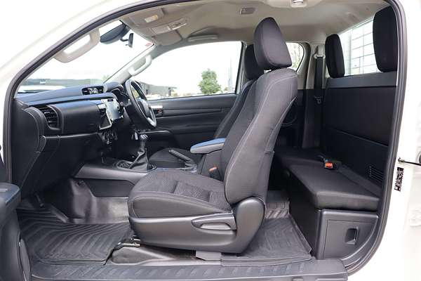2023 Toyota Hilux SR GUN126R 4X4