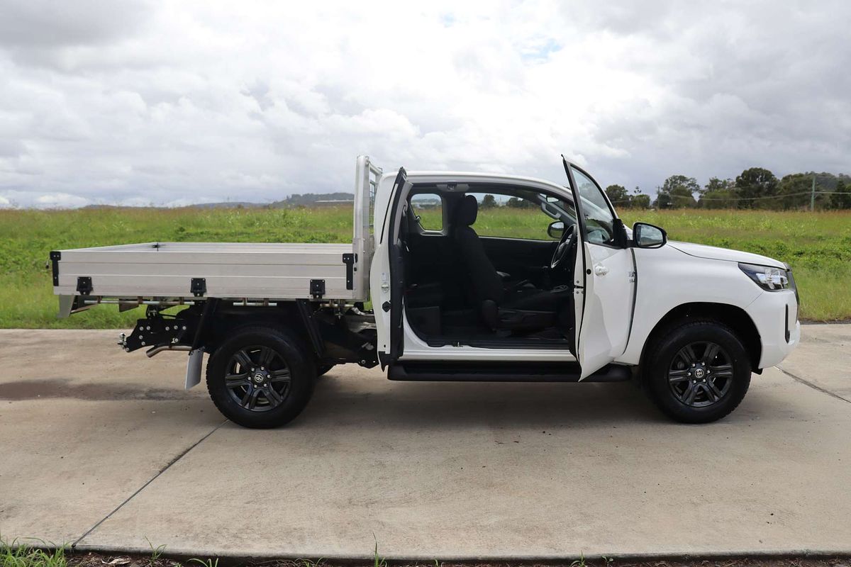 2023 Toyota Hilux SR GUN126R 4X4