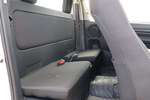 2023 Toyota Hilux SR GUN126R 4X4