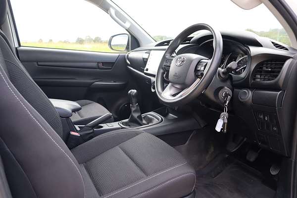 2023 Toyota Hilux SR GUN126R 4X4