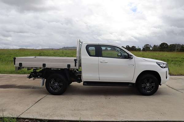 2023 Toyota Hilux SR GUN126R 4X4