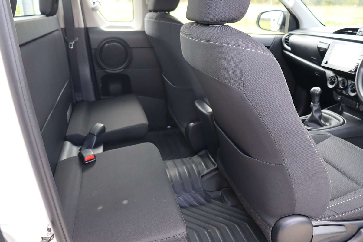 2023 Toyota Hilux SR GUN126R 4X4