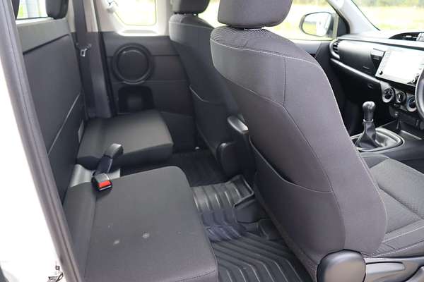 2023 Toyota Hilux SR GUN126R 4X4