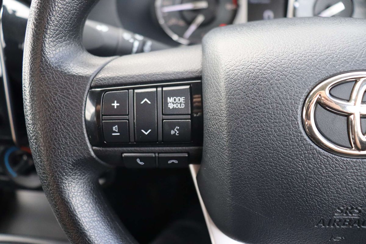 2023 Toyota Hilux SR GUN126R 4X4