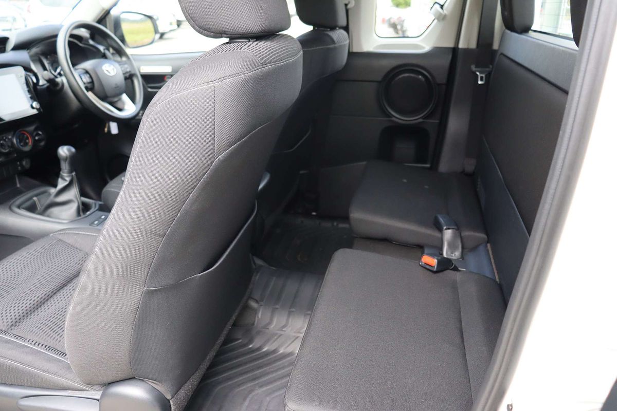 2023 Toyota Hilux SR GUN126R 4X4