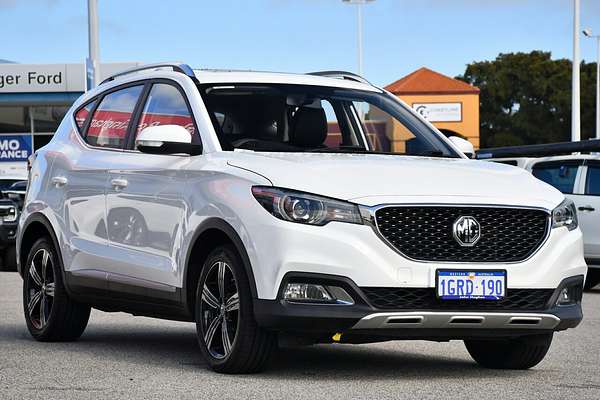 2018 MG ZS Essence AZS1