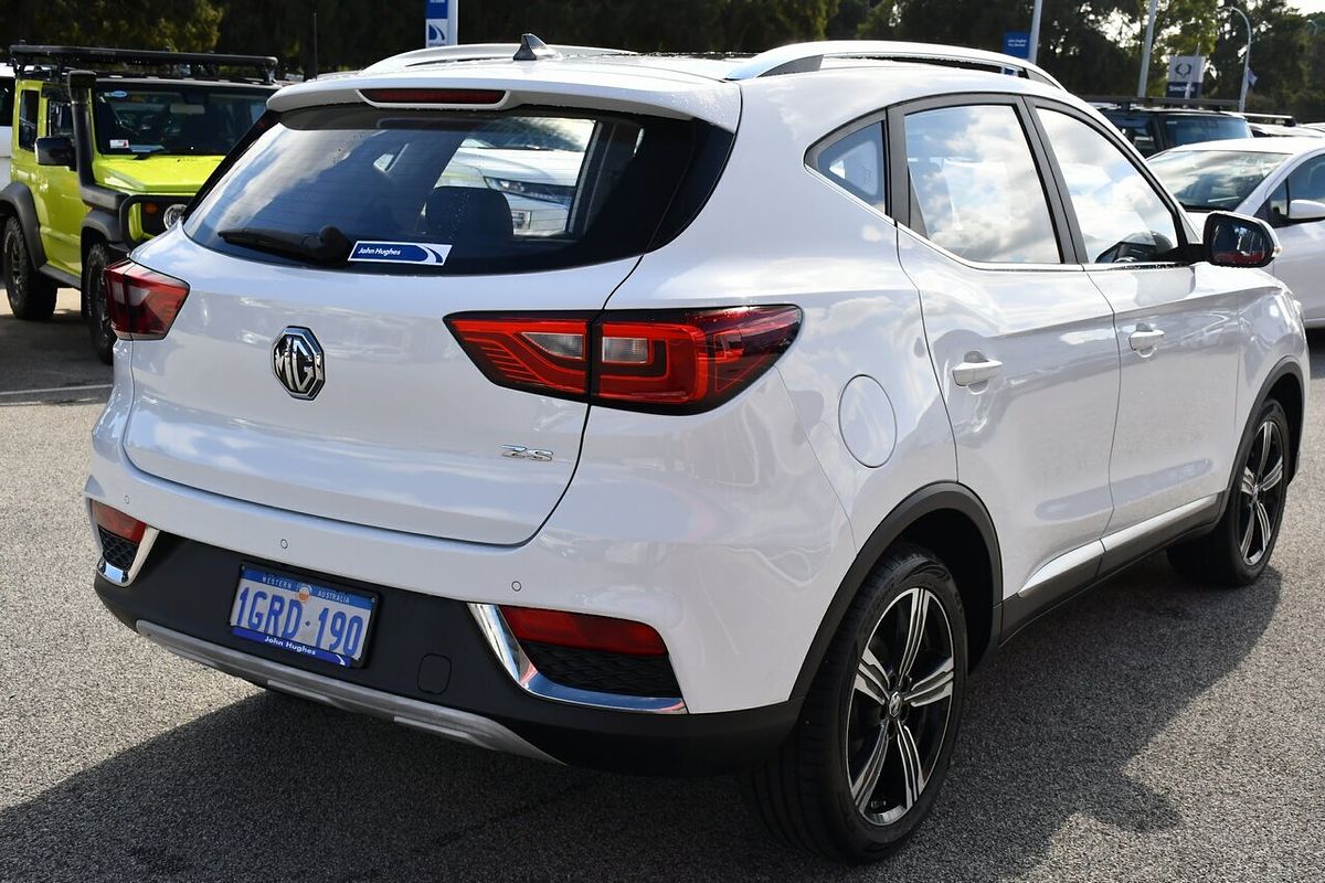 2018 MG ZS Essence AZS1