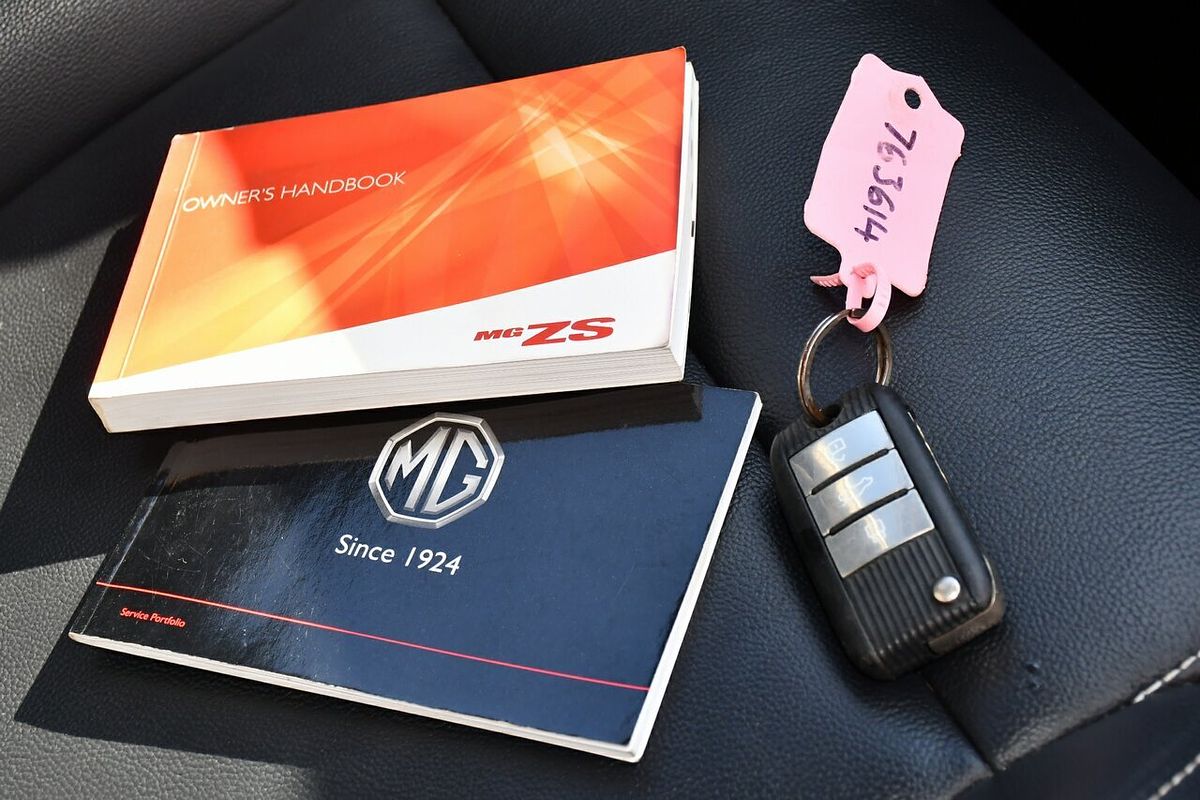 2018 MG ZS Essence AZS1