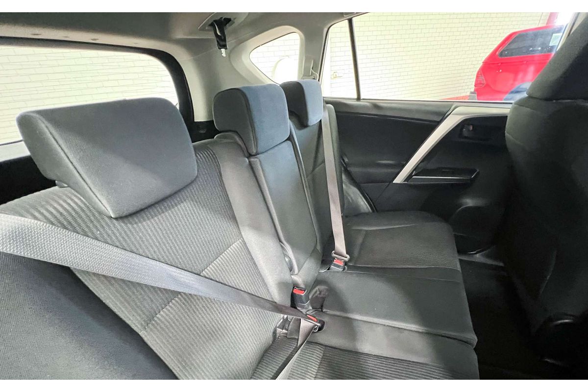 2018 Toyota RAV4 GX ASA44R