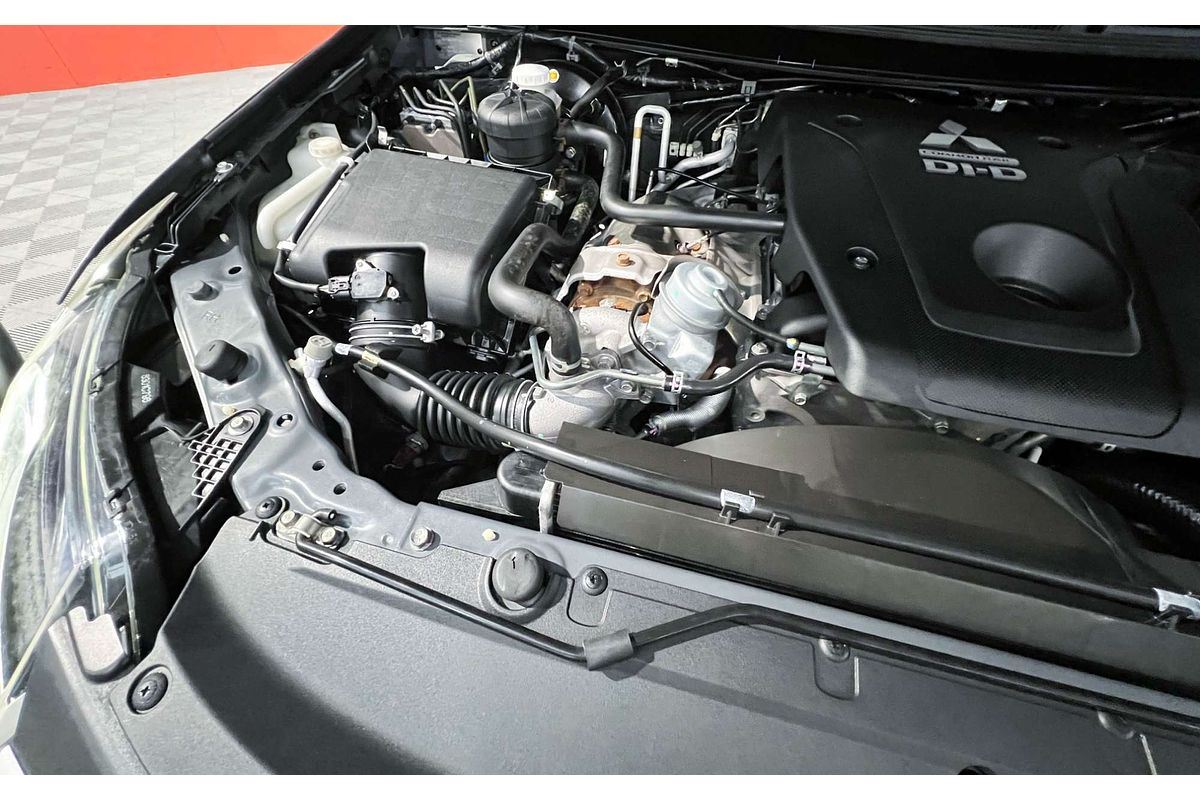2018 Mitsubishi Pajero Sport GLS QE