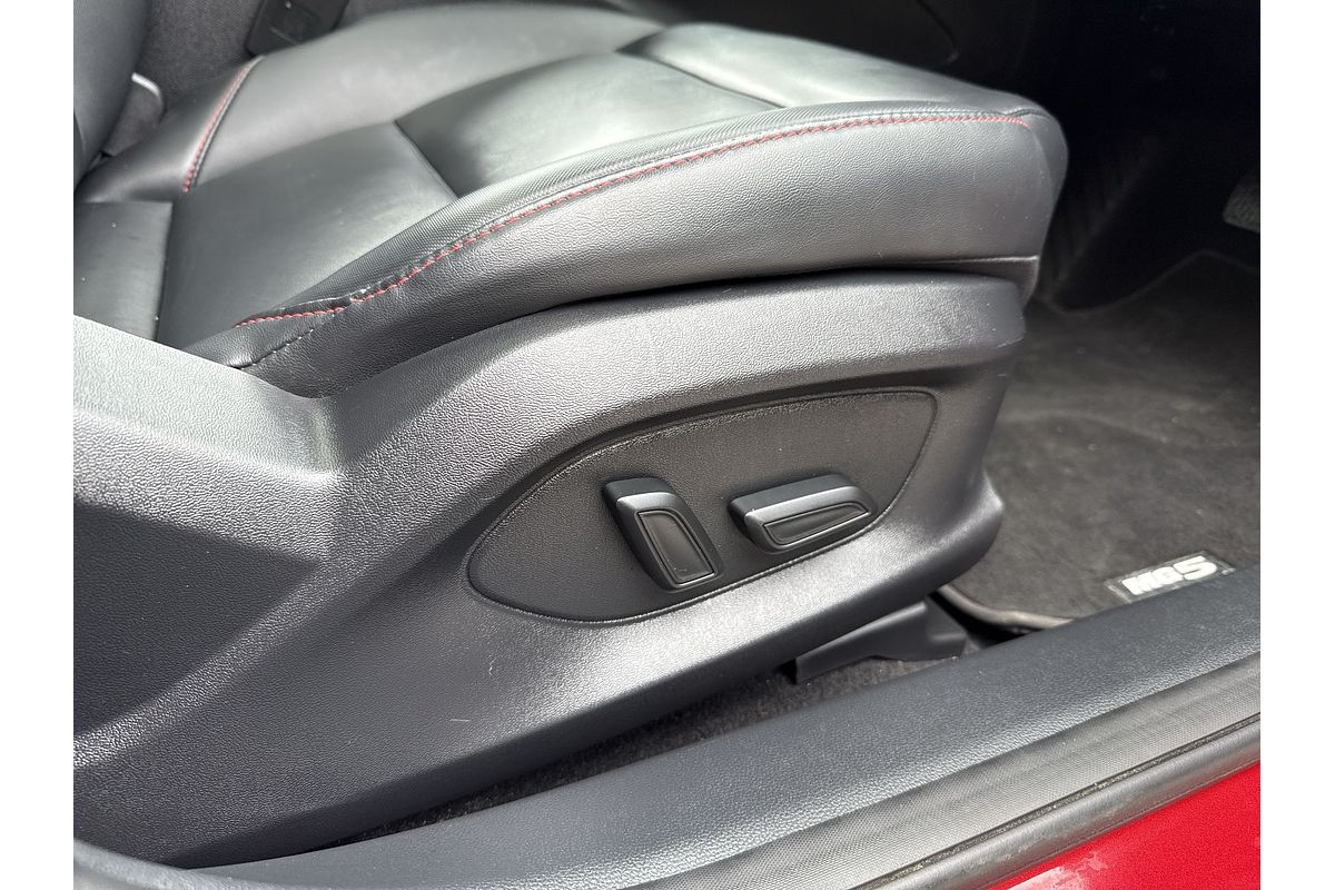 2023 MG MG5 Essence