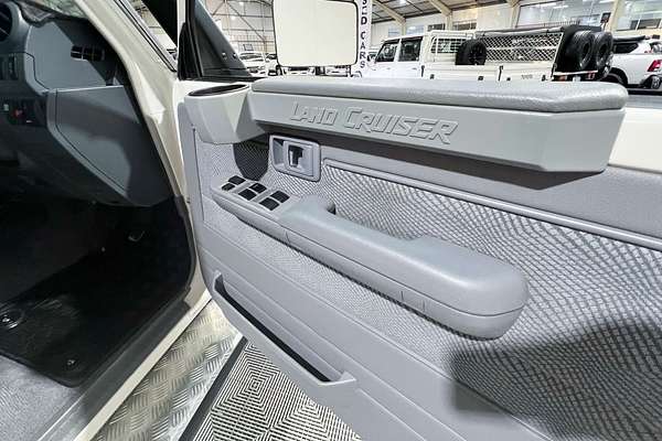 2016 Toyota Landcruiser GXL VDJ79R 4X4