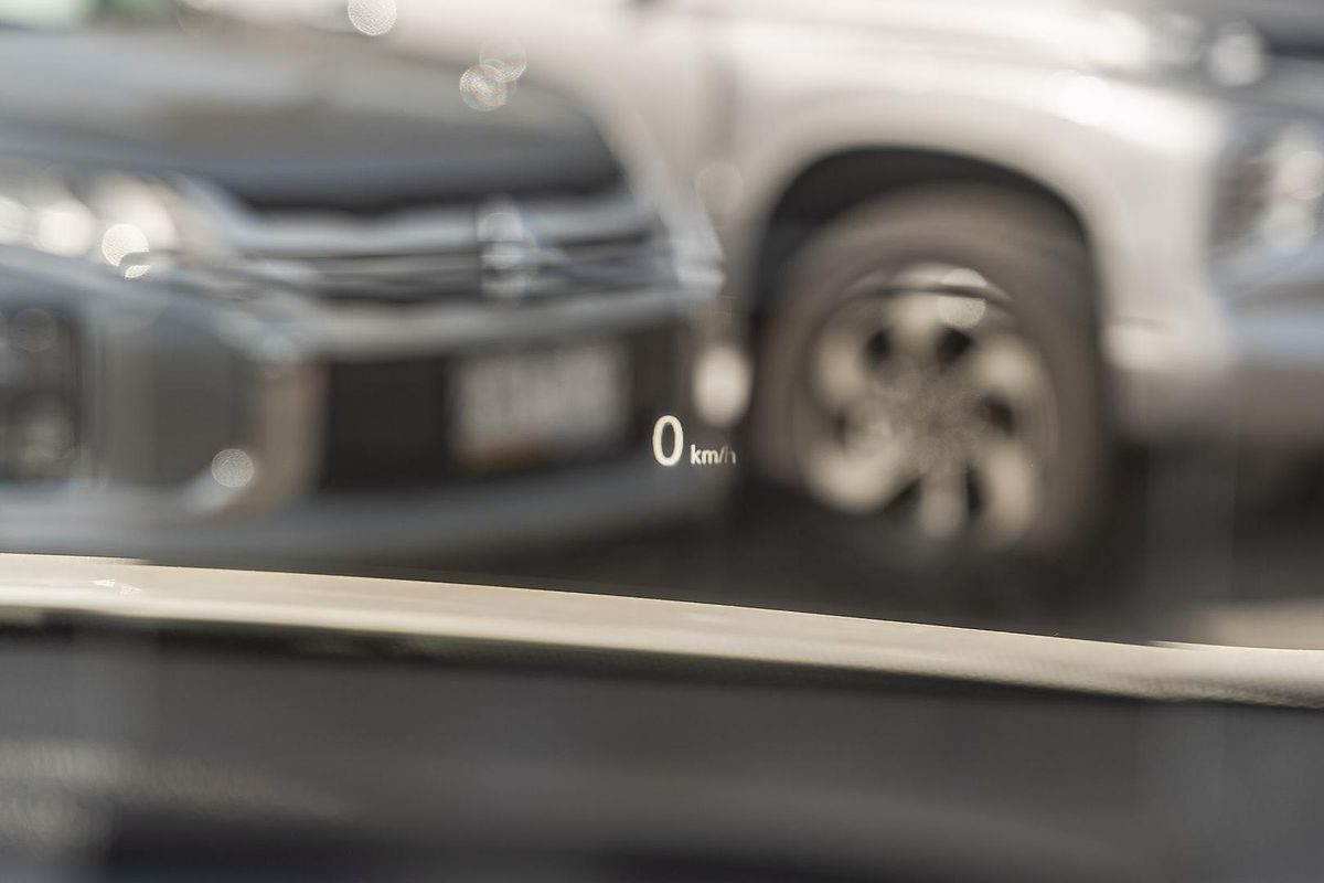 2018 Mitsubishi Eclipse Cross Exceed YA
