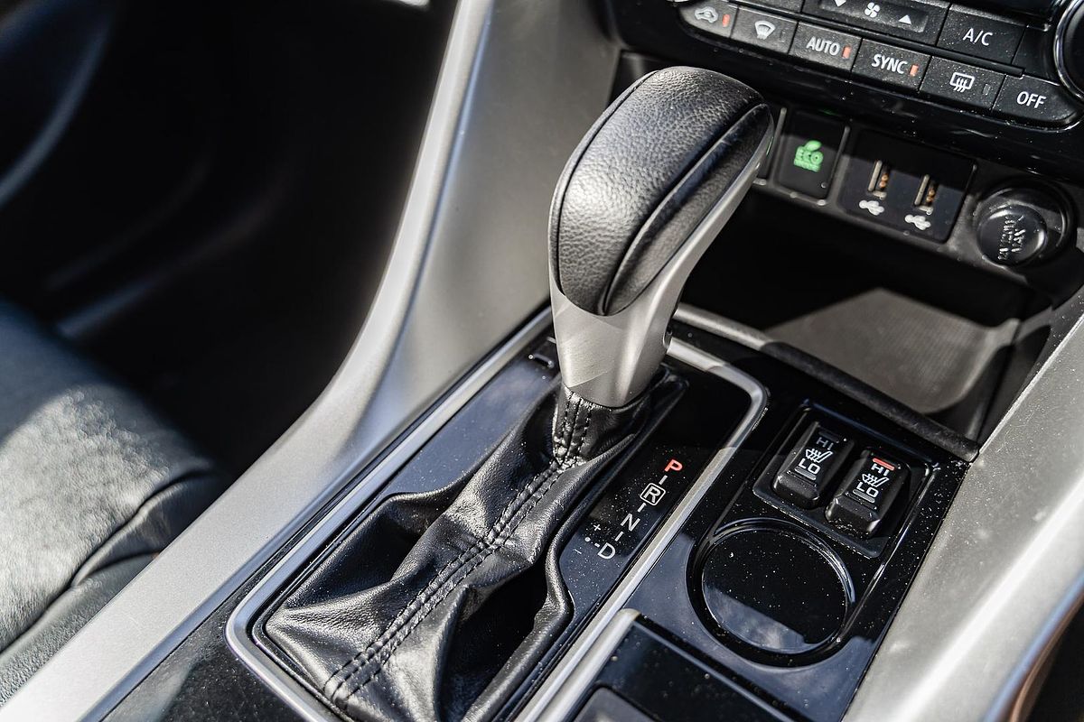 2018 Mitsubishi Eclipse Cross Exceed YA