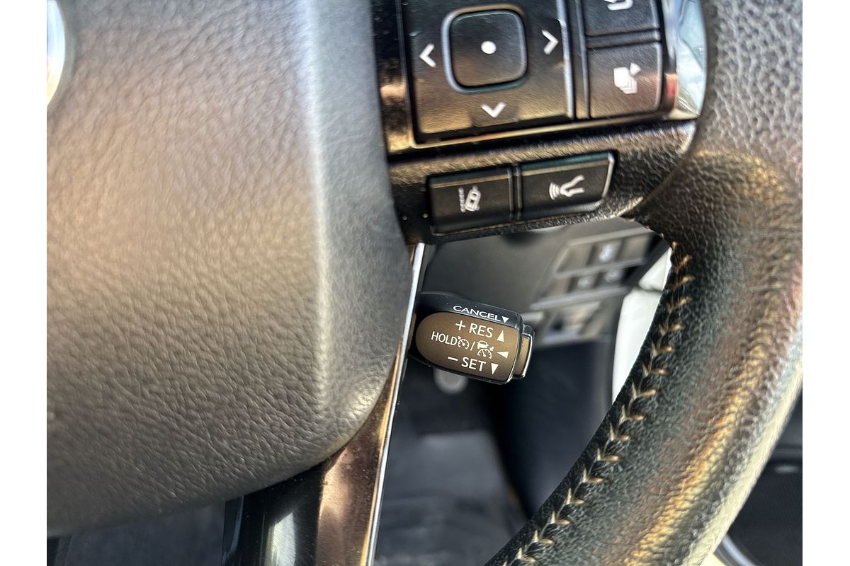 2019 Toyota Hilux Rugged X GUN126R 4X4