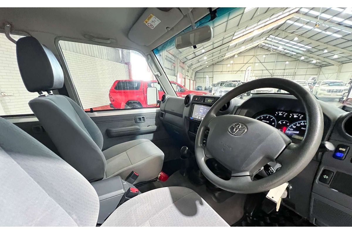 2019 Toyota Landcruiser GXL VDJ76R