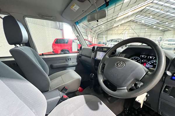 2019 Toyota Landcruiser GXL VDJ76R