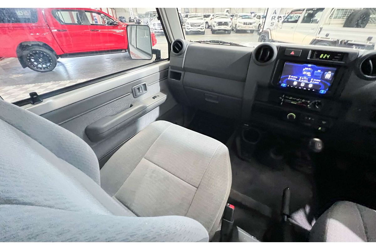 2019 Toyota Landcruiser GXL VDJ76R