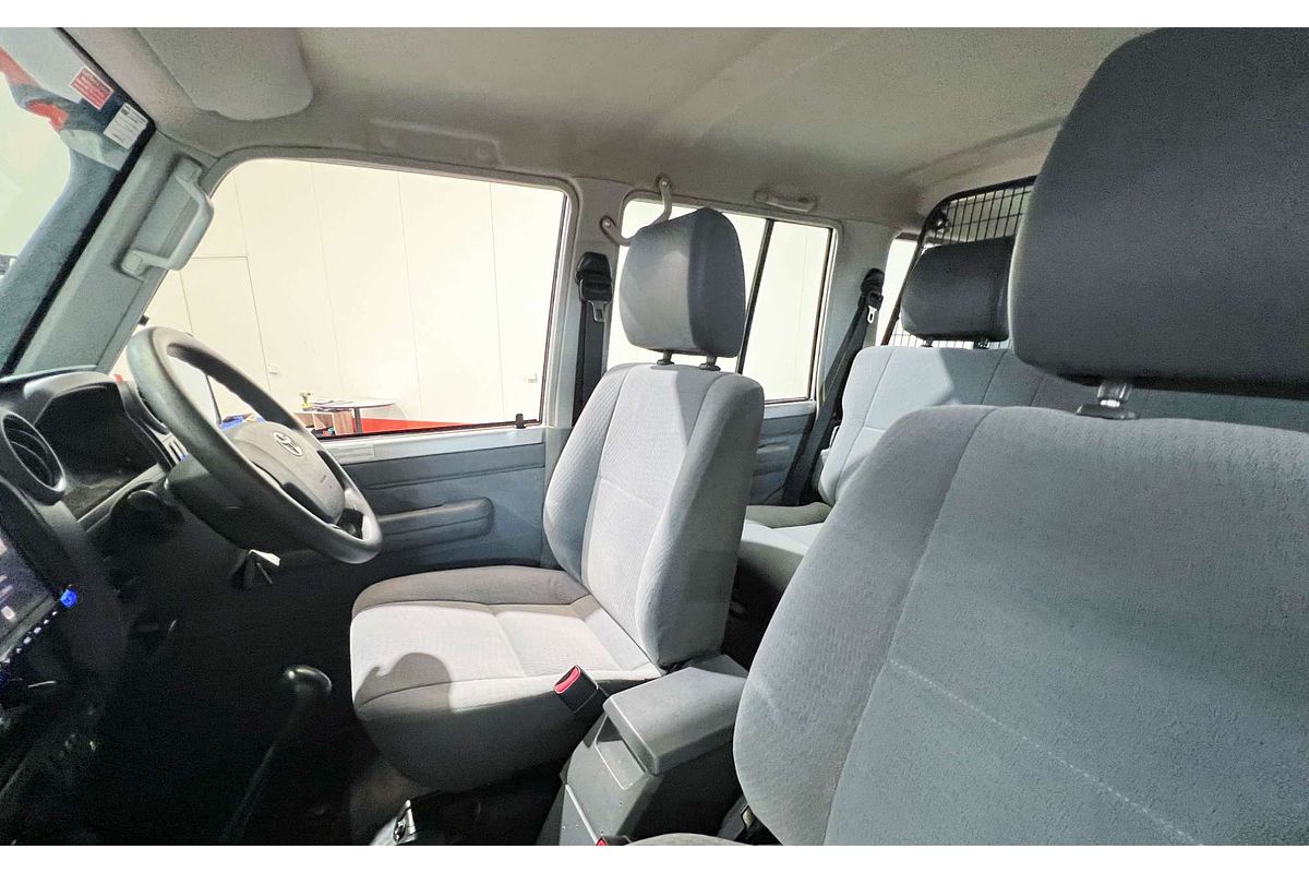 2019 Toyota Landcruiser GXL VDJ76R