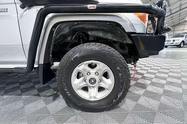 2019 Toyota Landcruiser GXL VDJ76R