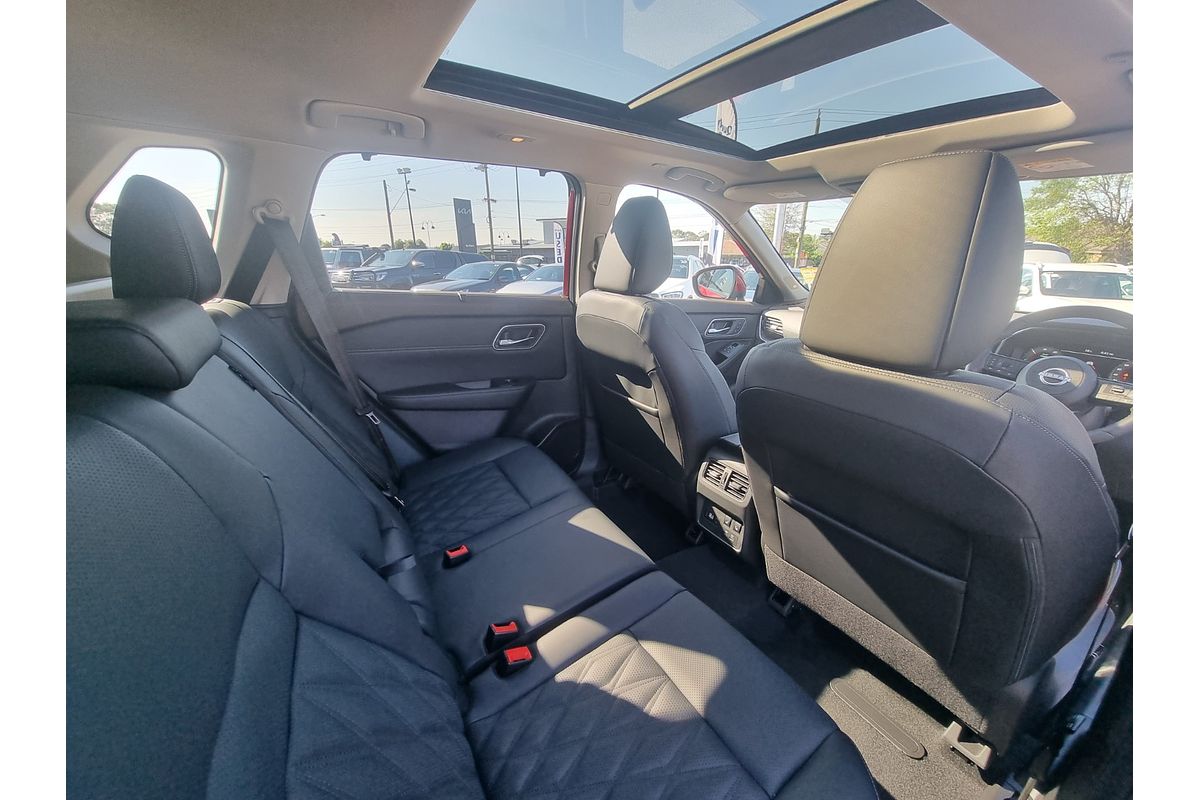 2025 Nissan X-TRAIL Ti-L e-POWER T33