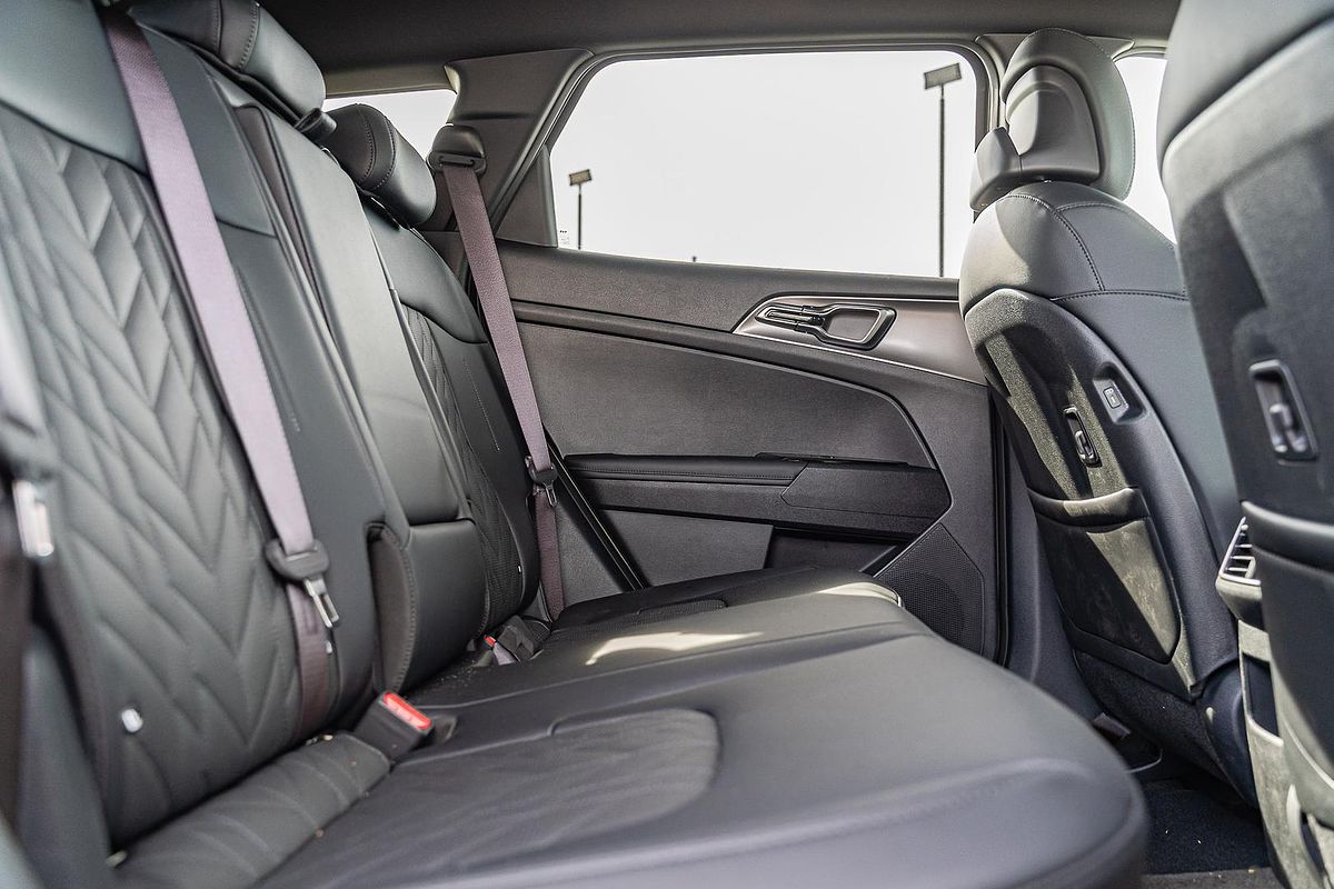 2025 Kia Sportage SX+ NQ5