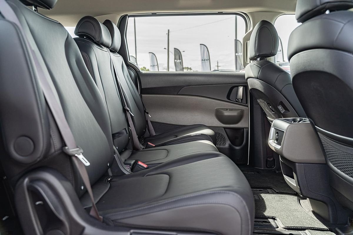 2025 Kia Carnival Sport KA4 PE