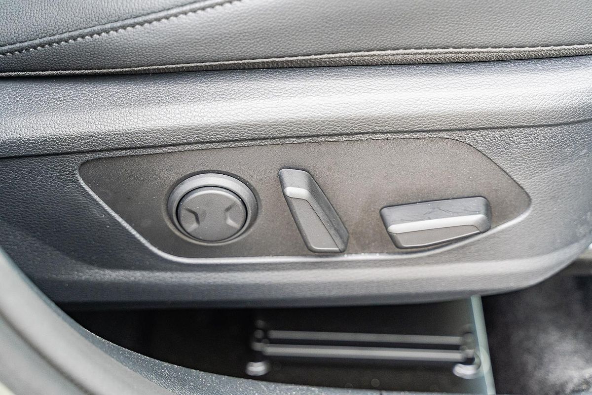 2025 Kia Sportage SX+ NQ5