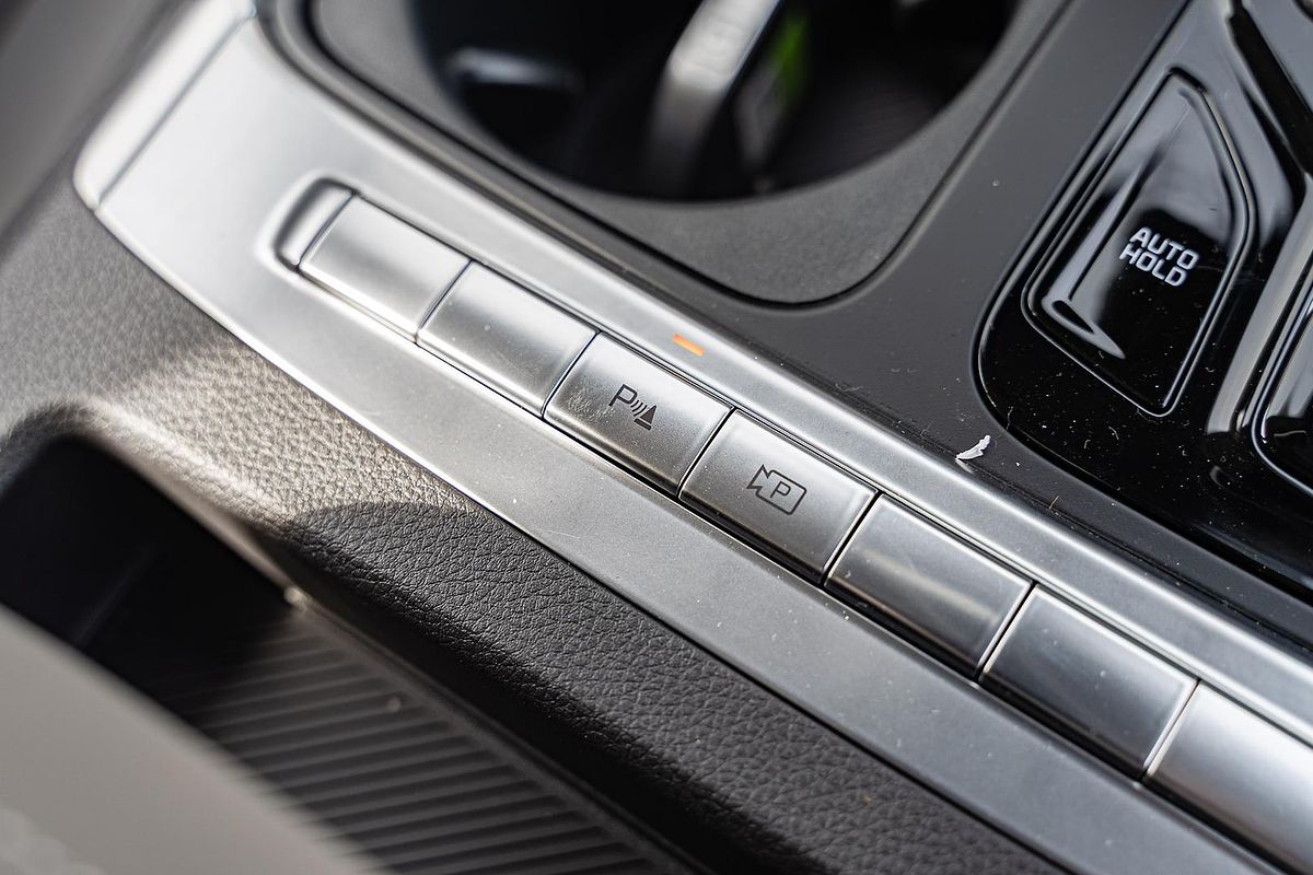 2025 Kia Carnival Sport KA4 PE