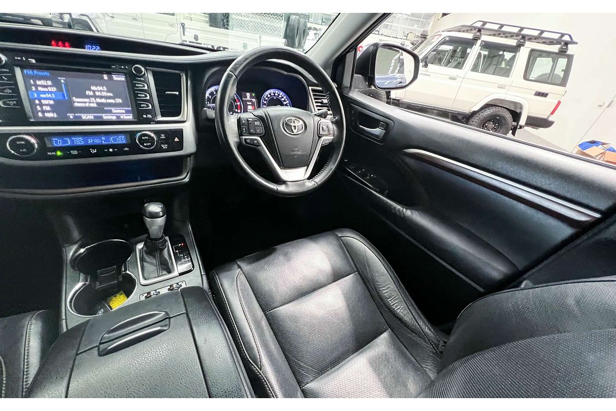2014 Toyota Kluger Grande GSU55R
