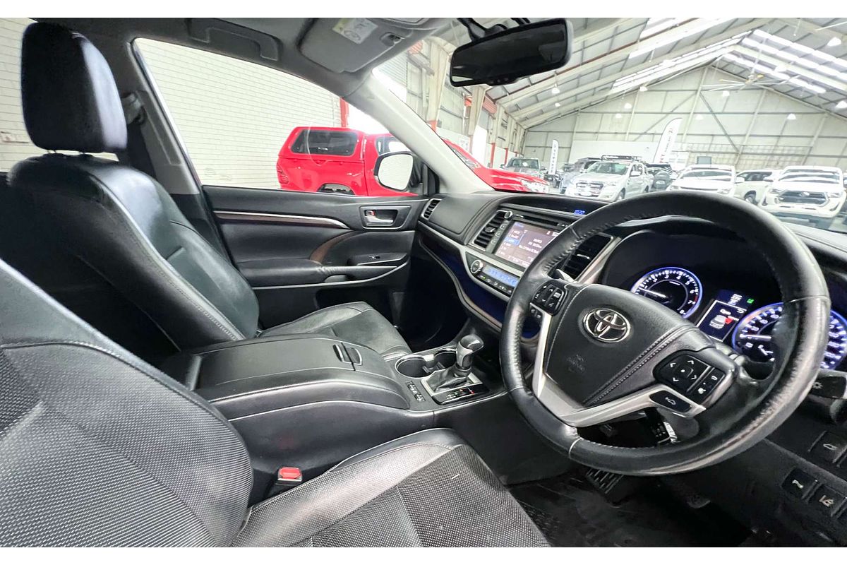 2014 Toyota Kluger Grande GSU55R