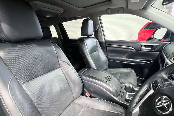 2014 Toyota Kluger Grande GSU55R
