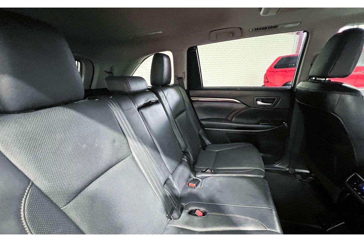 2014 Toyota Kluger Grande GSU55R