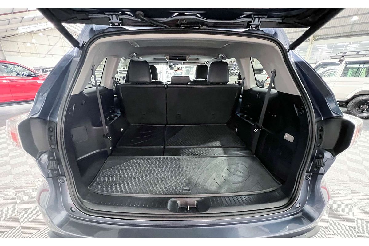 2014 Toyota Kluger Grande GSU55R
