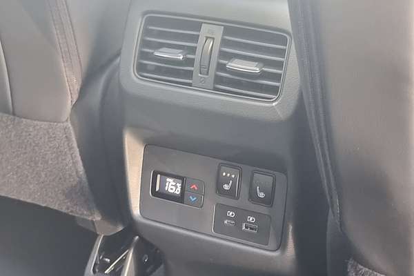 2025 Nissan X-TRAIL Ti-L e-POWER T33