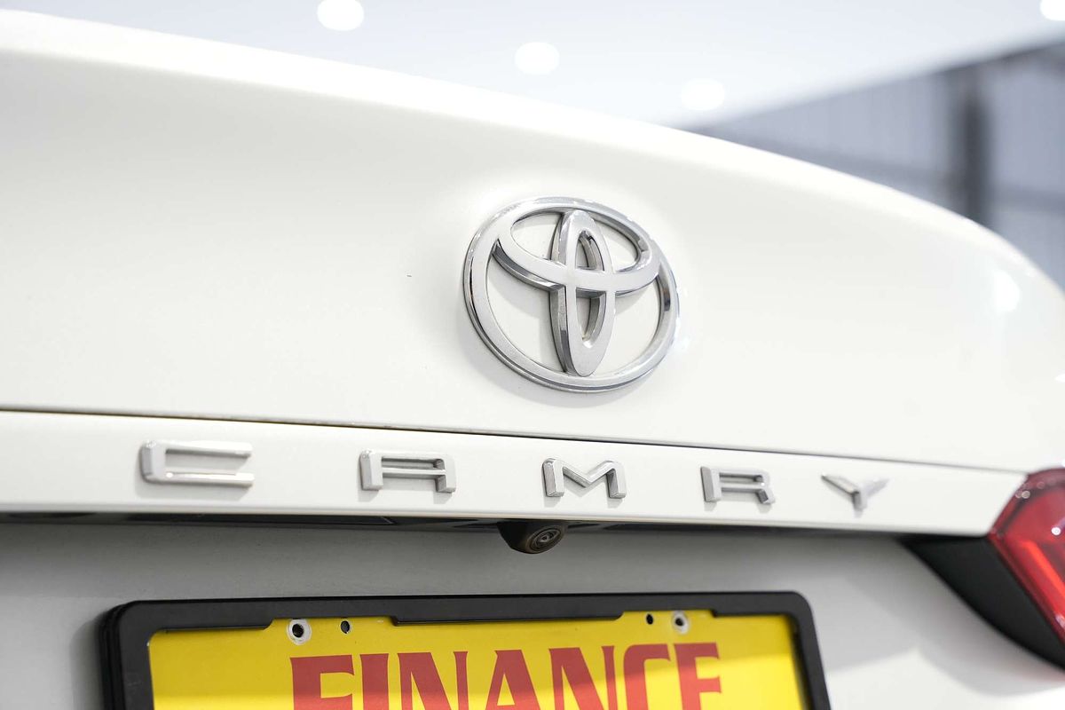 2020 Toyota Camry Ascent Sport ASV70R
