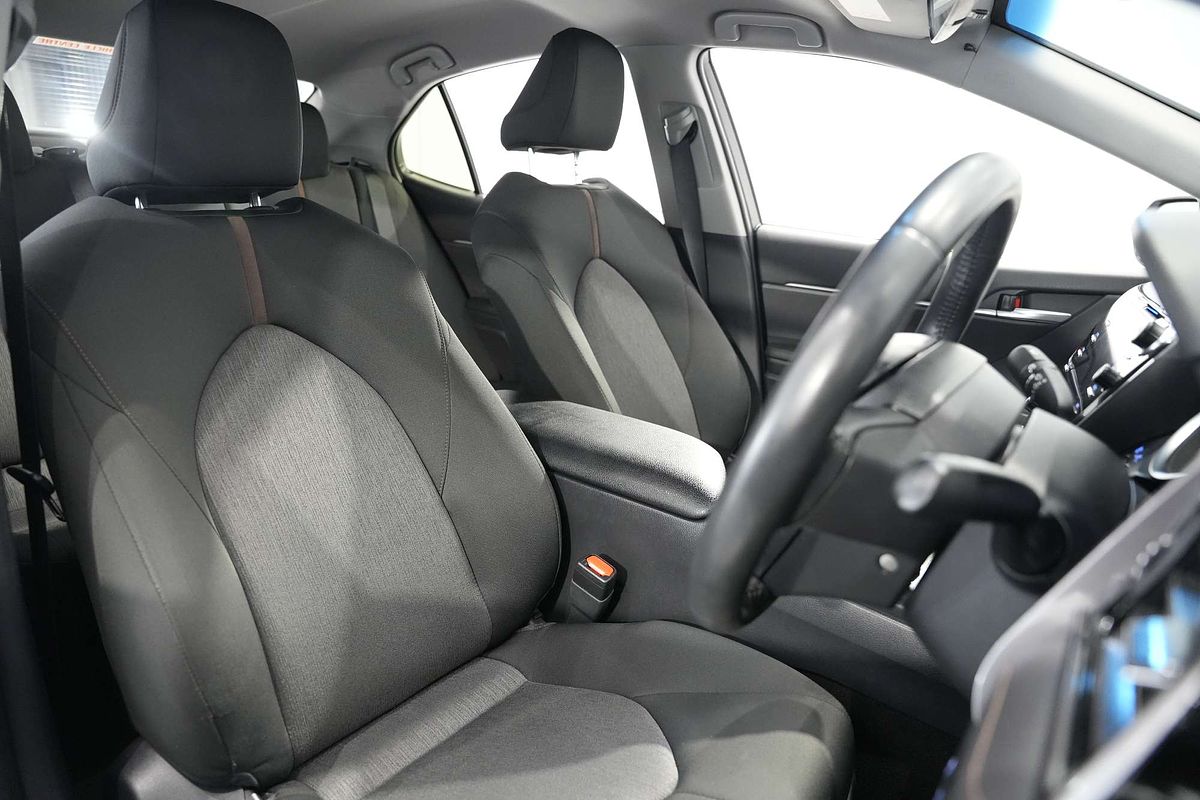 2020 Toyota Camry Ascent Sport ASV70R