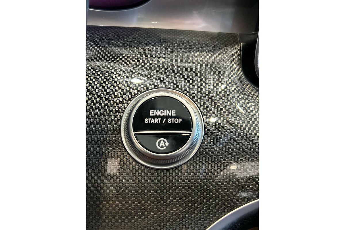 2023 Mercedes-Benz C-Class C200 W206