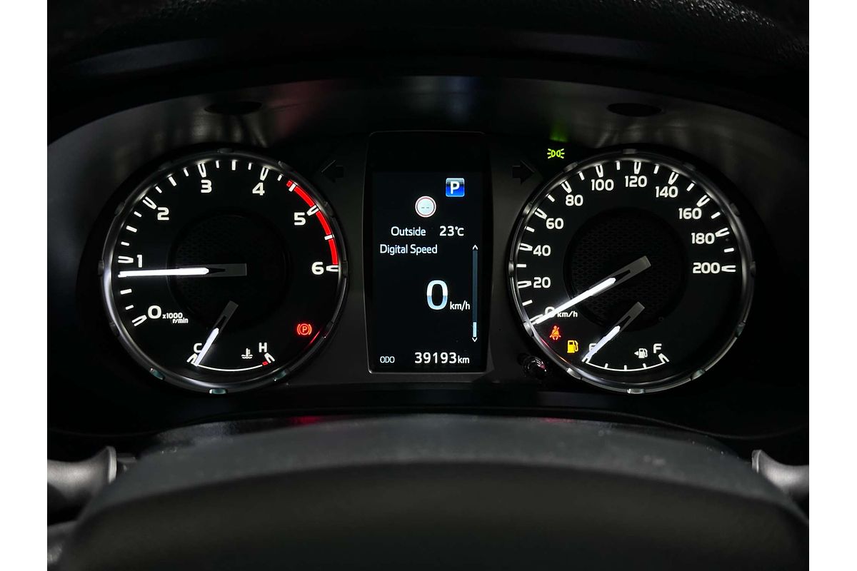 2021 Toyota Hilux SR5 GUN126R 4X4