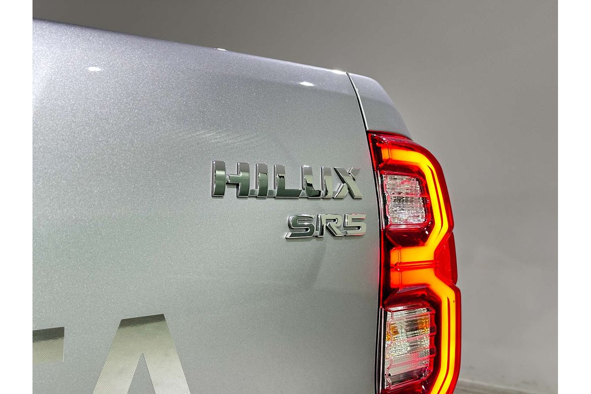 2021 Toyota Hilux SR5 GUN126R 4X4