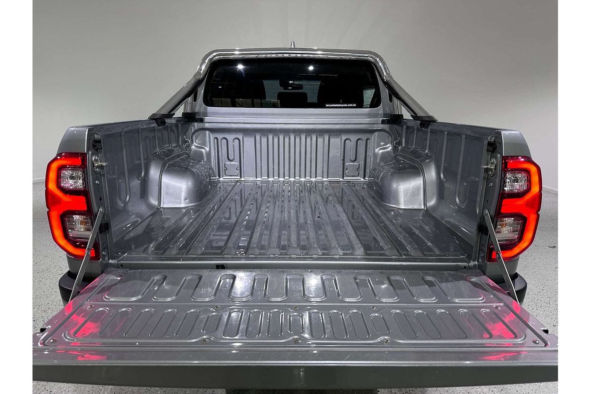 2021 Toyota Hilux SR5 GUN126R 4X4