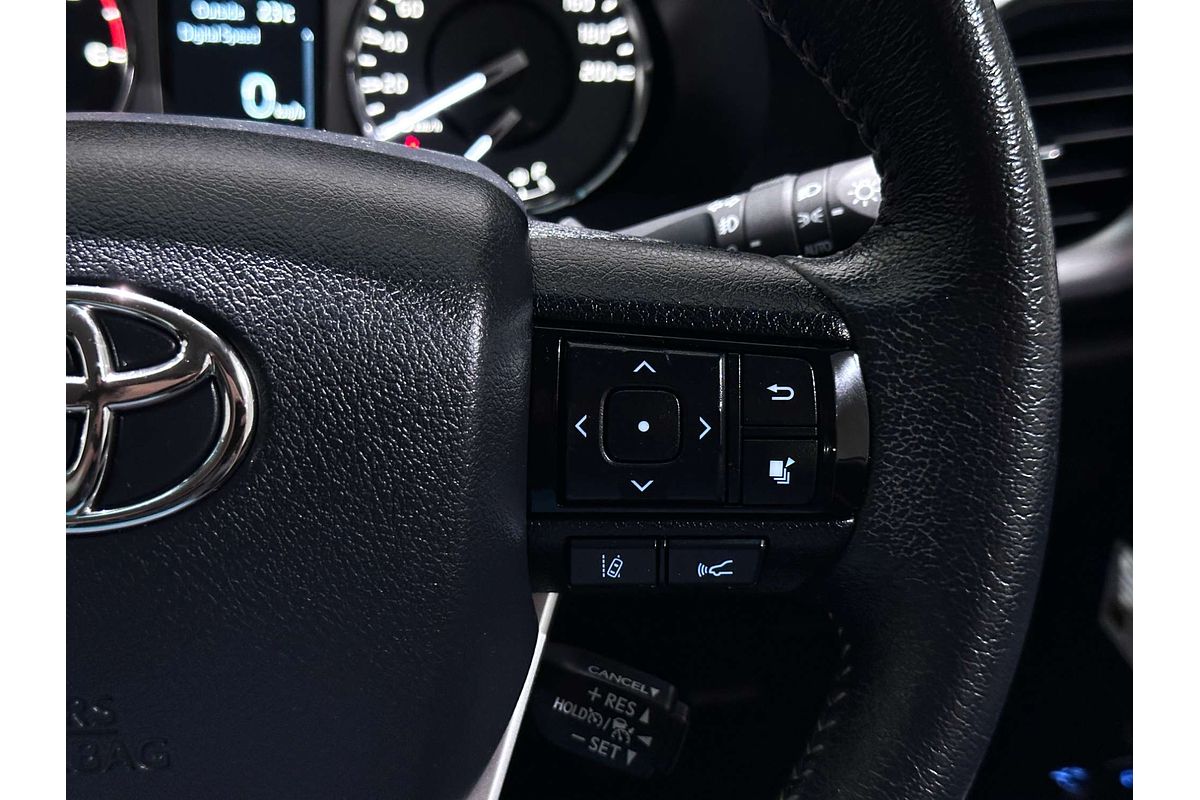 2021 Toyota Hilux SR5 GUN126R 4X4