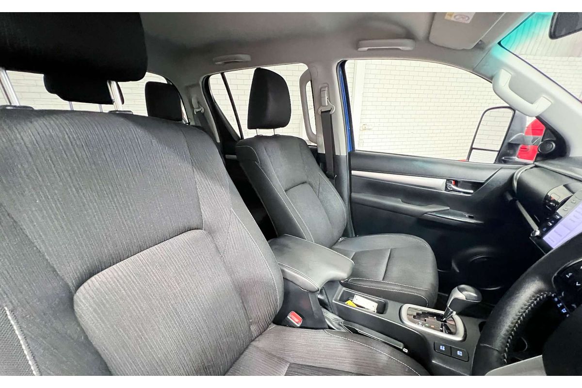 2021 Toyota Hilux SR5 GUN126R 4X4