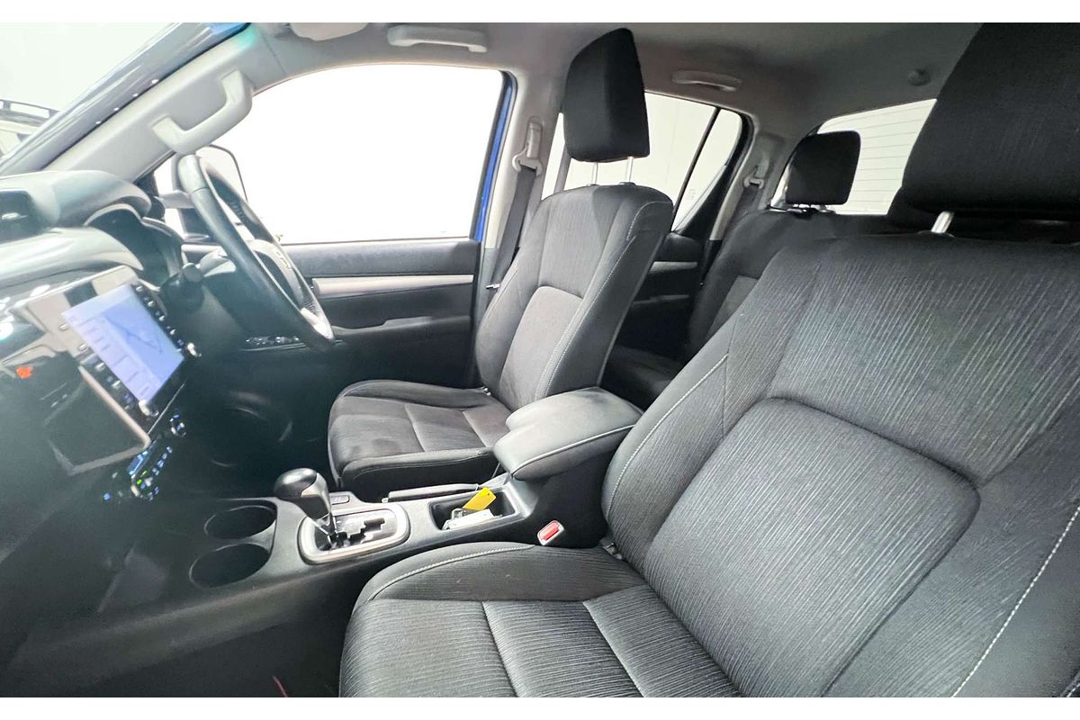 2021 Toyota Hilux SR5 GUN126R 4X4