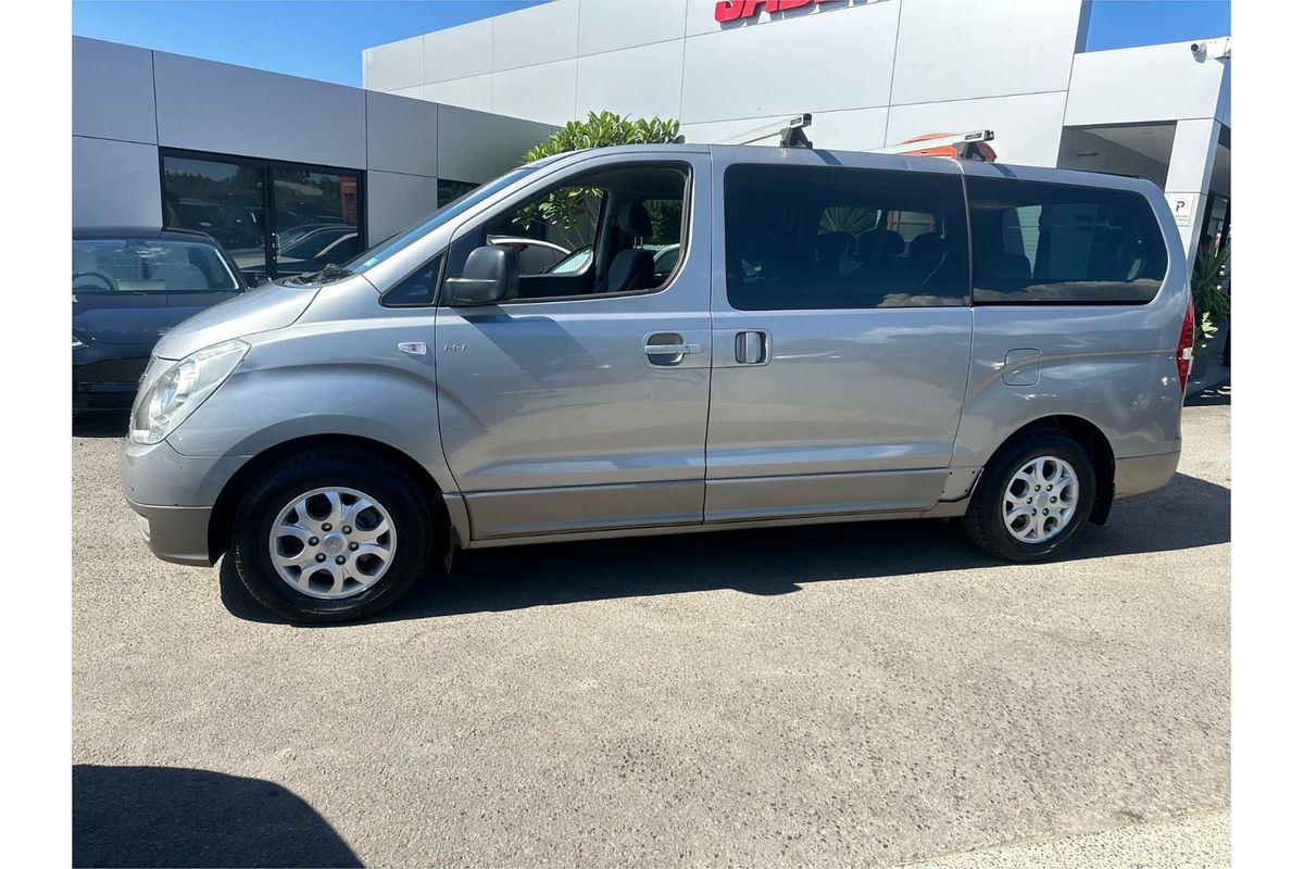2014 Hyundai iMax TQ-W
